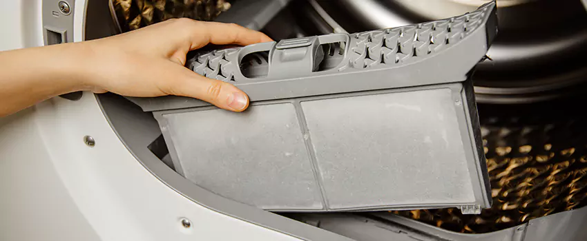 Signs Of A Clogged Dryer Lint Trap in Palm Bay, Florida